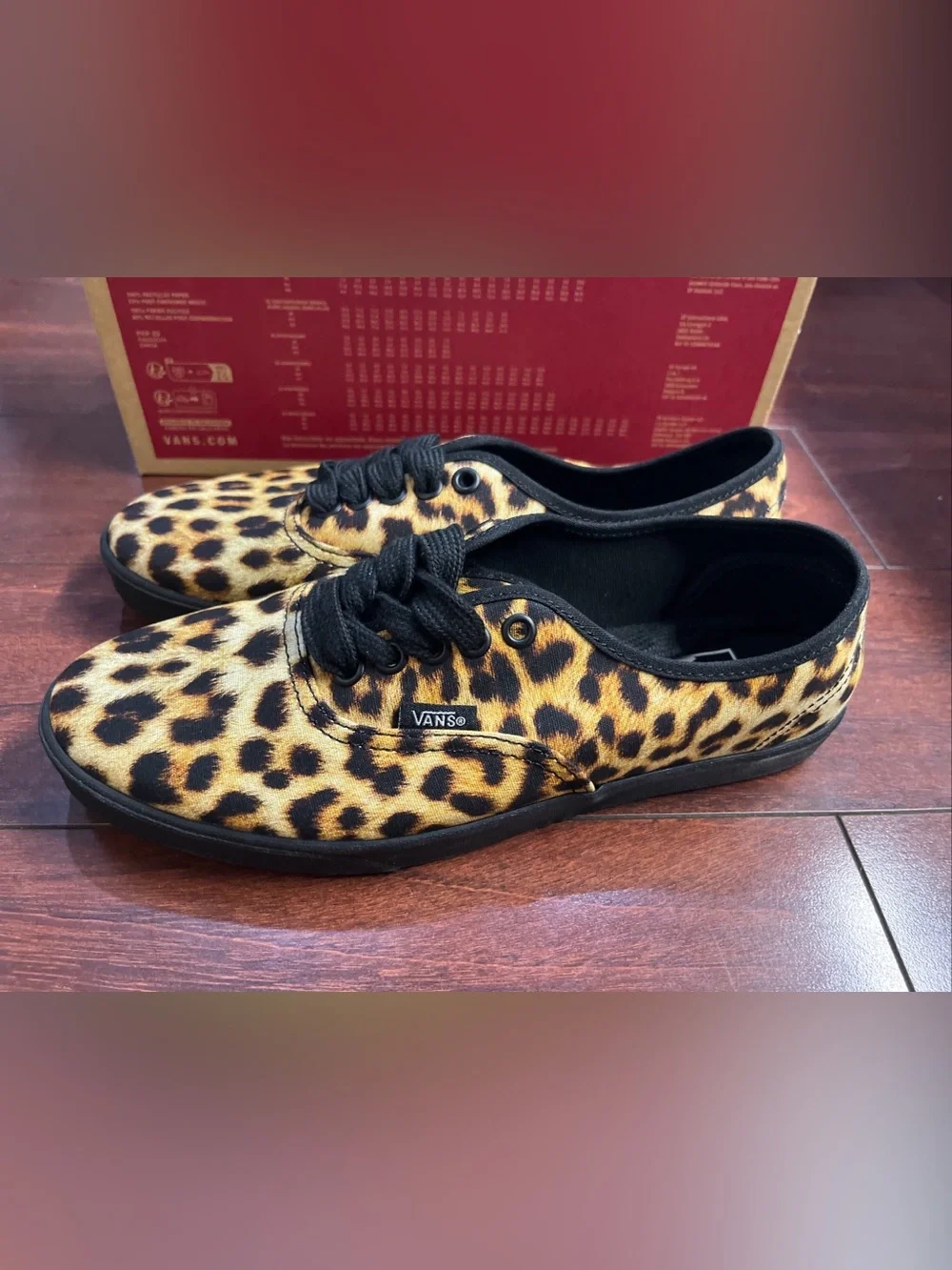 Womens 8 Vans Authentic Low Pro Leopard Print Low Top Shoe Sneaker New HALF BOX